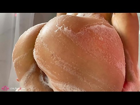❤️ rambut coklat masturbasi pukas dengan vibrator untuk intens orgasme di mandi Pelacur pada kami
