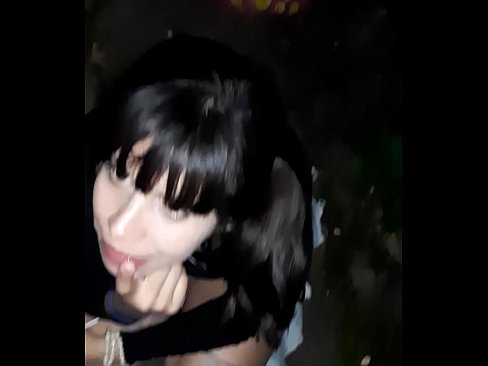 ❤️ Di jalan penis bengkak dengan imbalan permen Pelacur pada kami